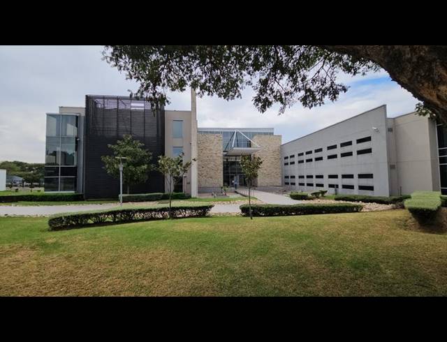 BUSINESS PROPERTY TO RENT IN WATERFALL